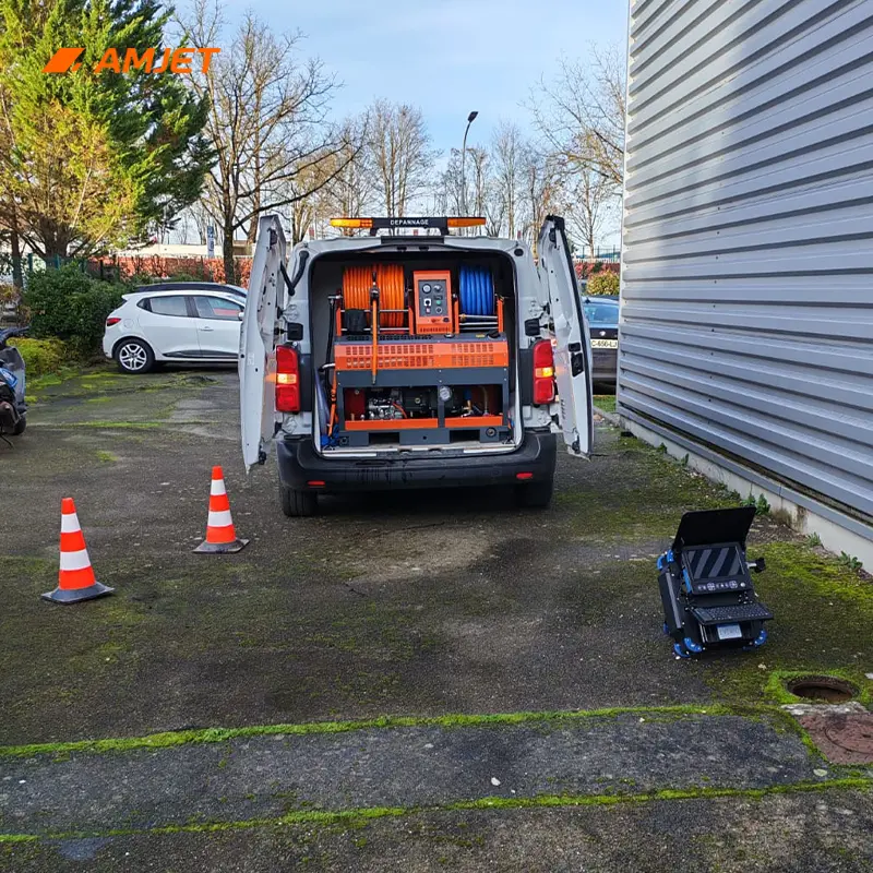 AMJET Warrior 1870: монтаж в служебный автомобиль и первый выезд на объект